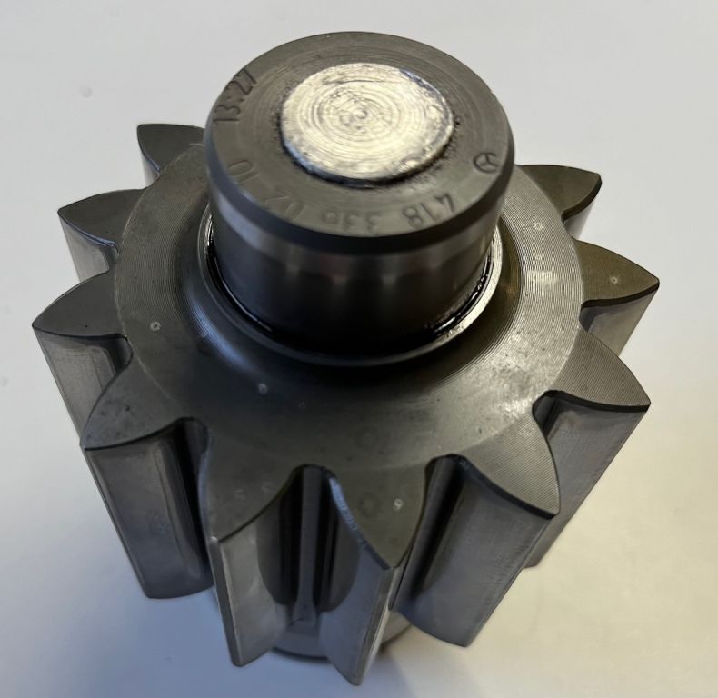 USED SPUR GEAR 418 336 0210