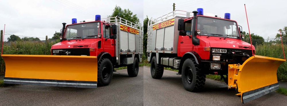 U1300l School Firetruck with Snowplough