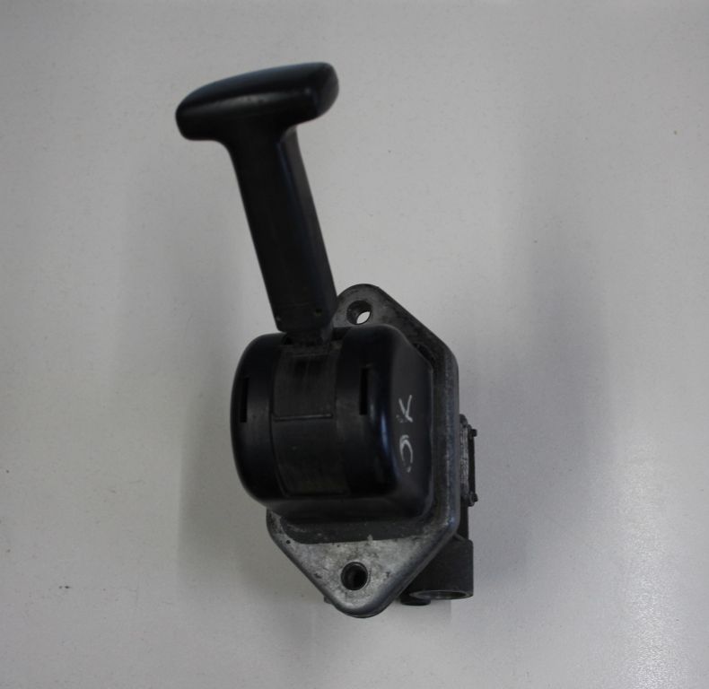 USED HAND BRAKE VALVE UGN UNIMOGS