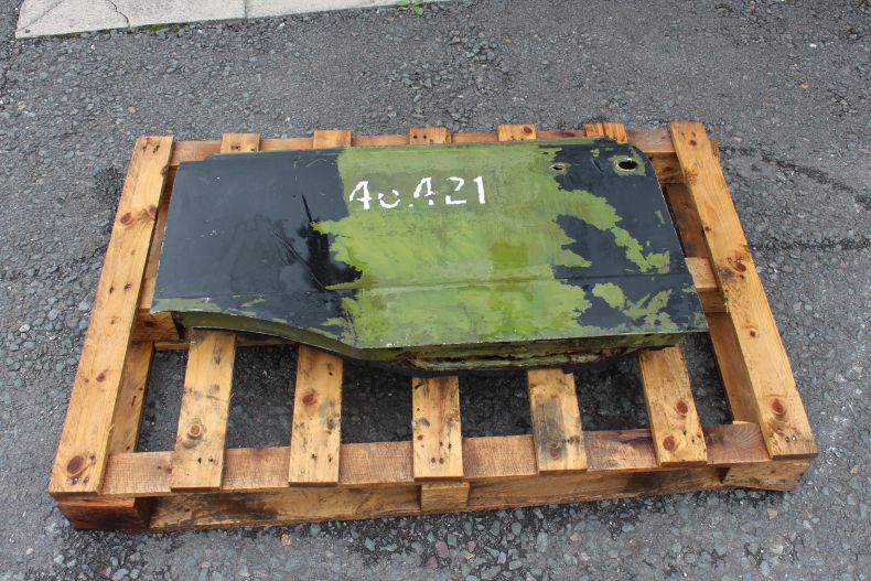 Used cab door for u1100/416