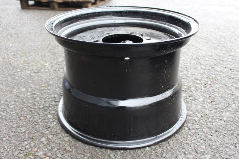 BRAND NEW 14x20" WIDE TRACK RIMS