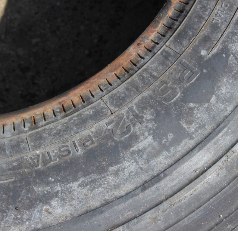 X1 USED 12.5R20 PIRELLI PS12 TYRE