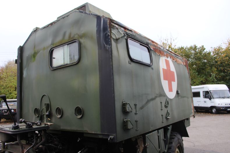 AMBULANCE/CAMPER BODY U1300L