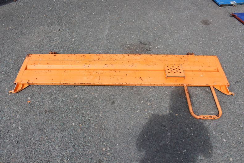 USED TAILGATE U1250,1450 & 1650