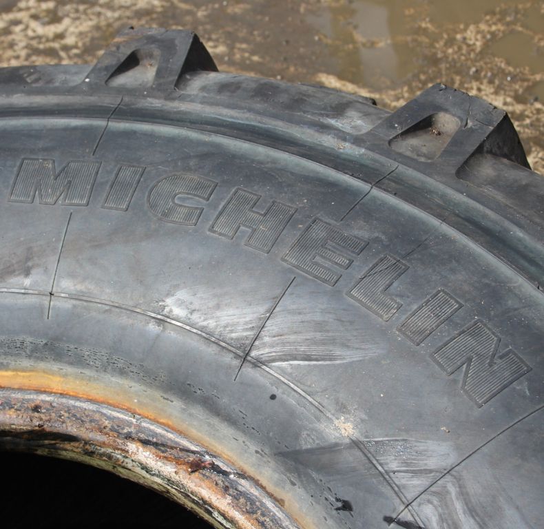 X1 USED 395/85R20 MICHELIN XML TYRE