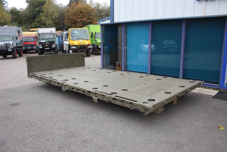 REAR BODY PLATFORM MAN HX60