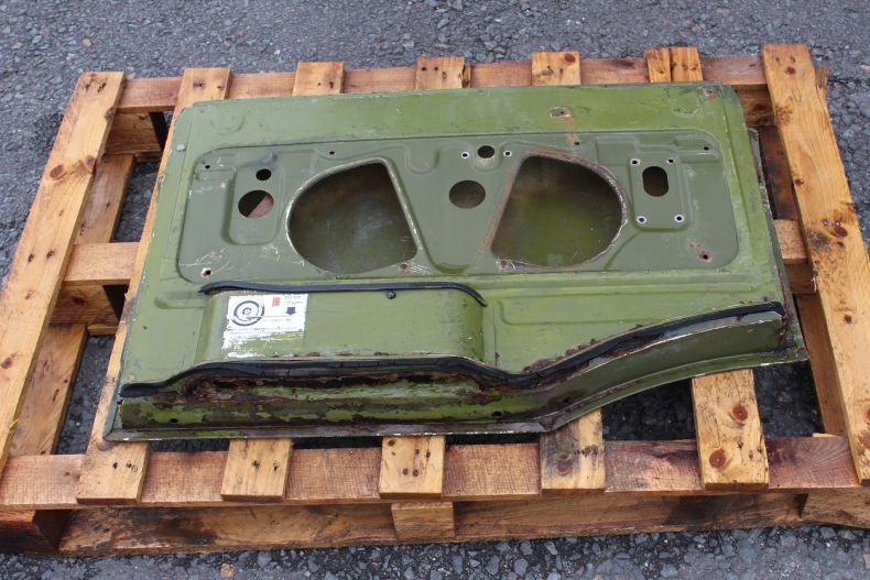 Used cab door for u1100/416