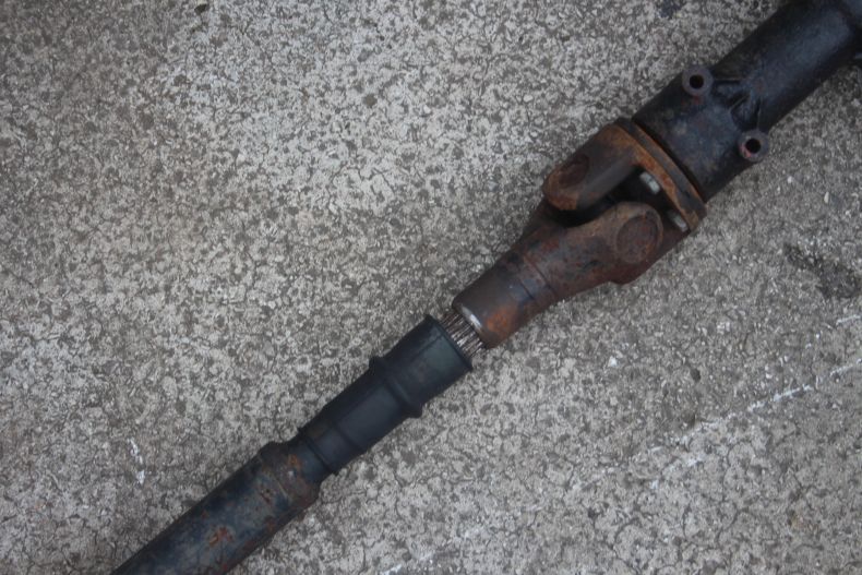 USED FRONT PTO SHAFT