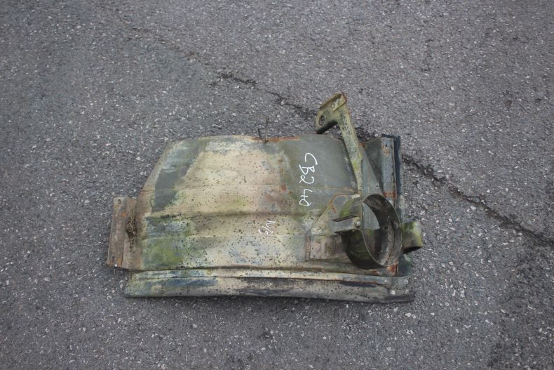 USED EX-MILITARY N/S INNER MUDGUARD