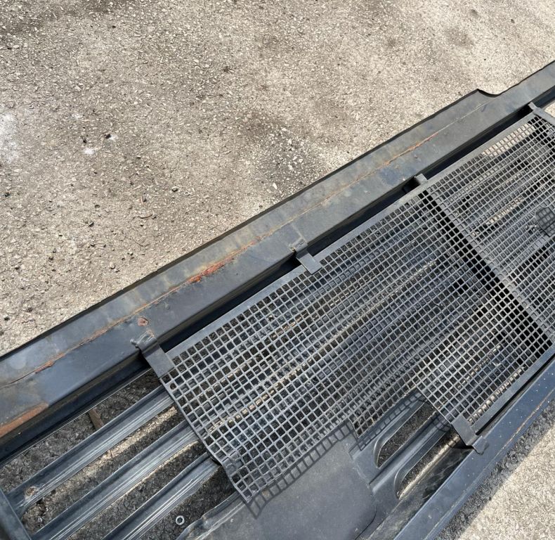 USED GRILLE TO SUIT U1200-U1700 MODELS