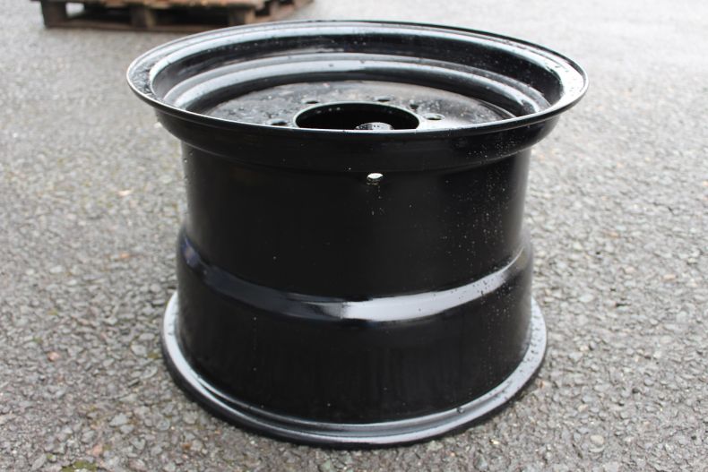 BRAND NEW 14x20" WIDE TRACK RIMS