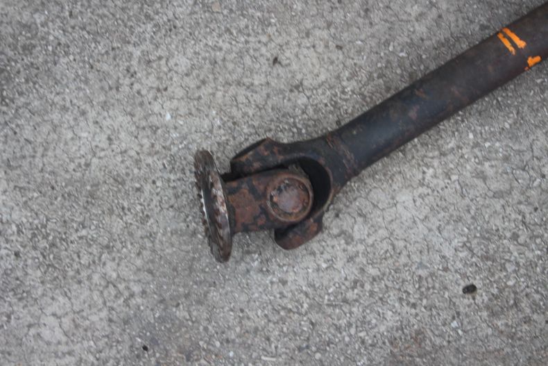 USED FRONT PTO SHAFT