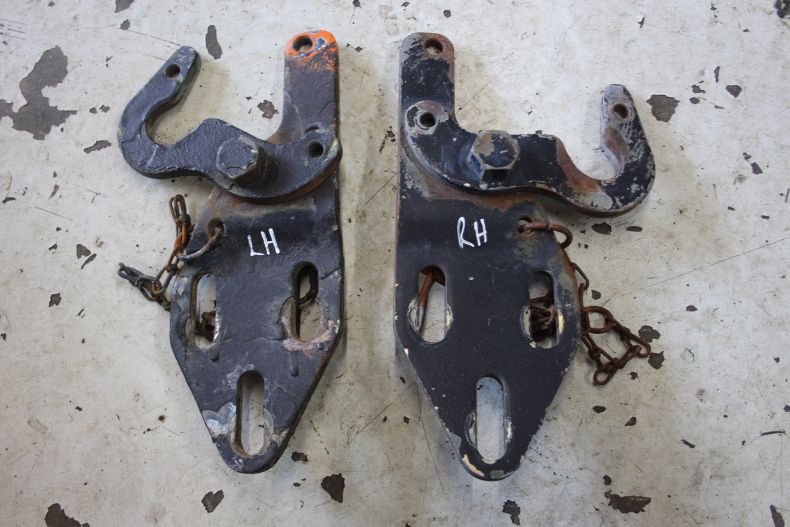 CAB TILT BRACKETS U2100-2450