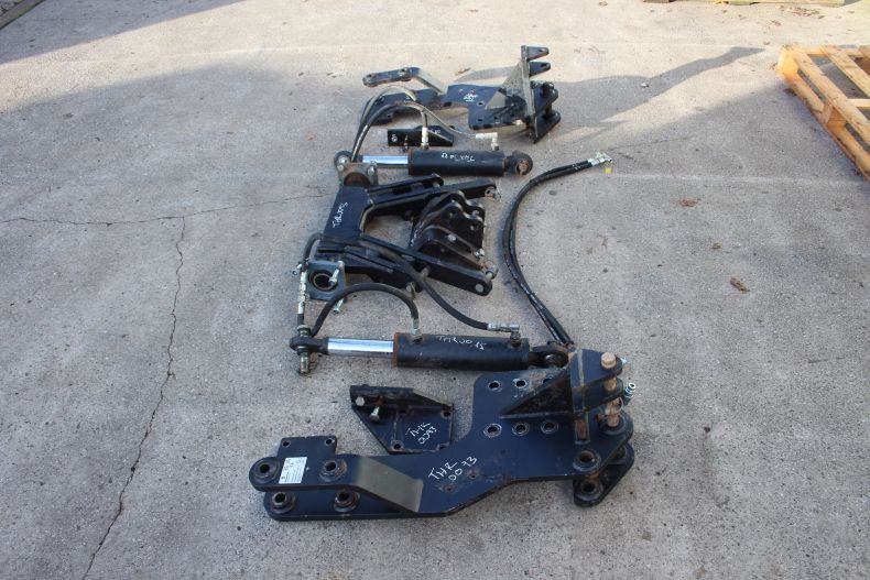 REAR LINKAGE PARTS UGN U400-500