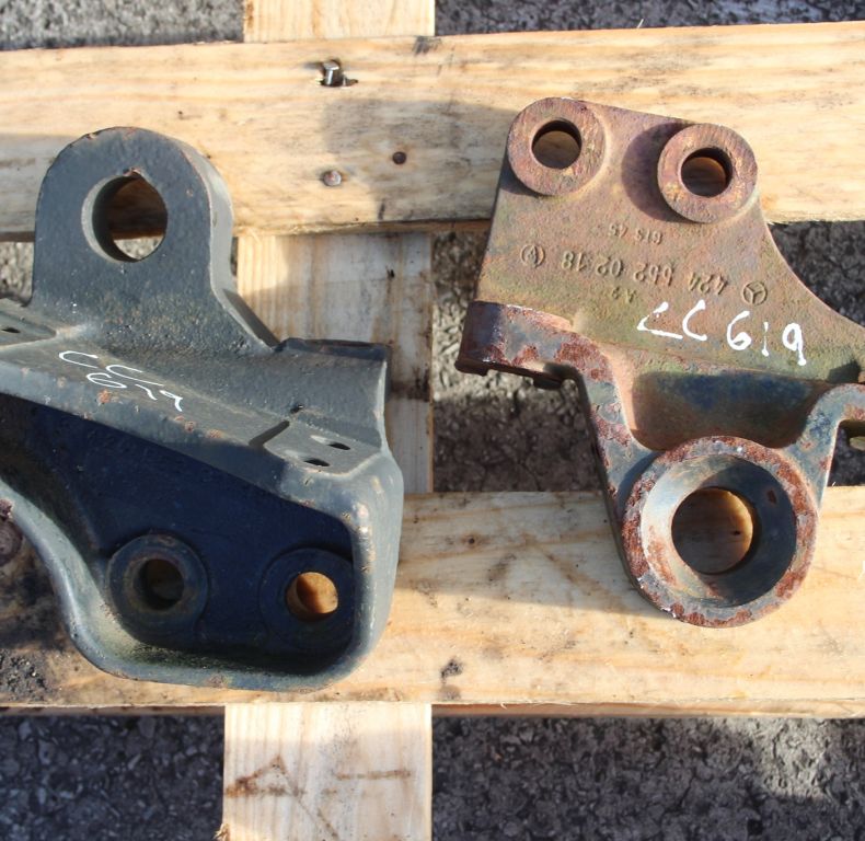 SBU FRONT WINCH MOUNTING BRACKETS