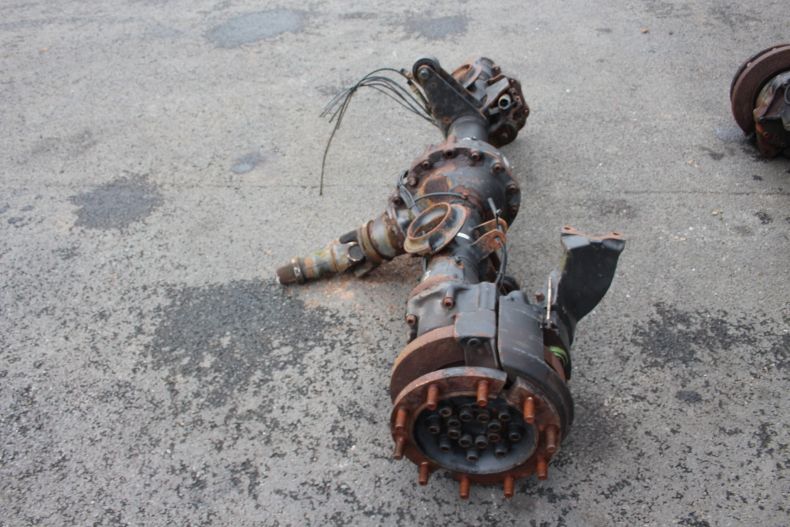 UGN U400 U500 REAR AXLE PARTS