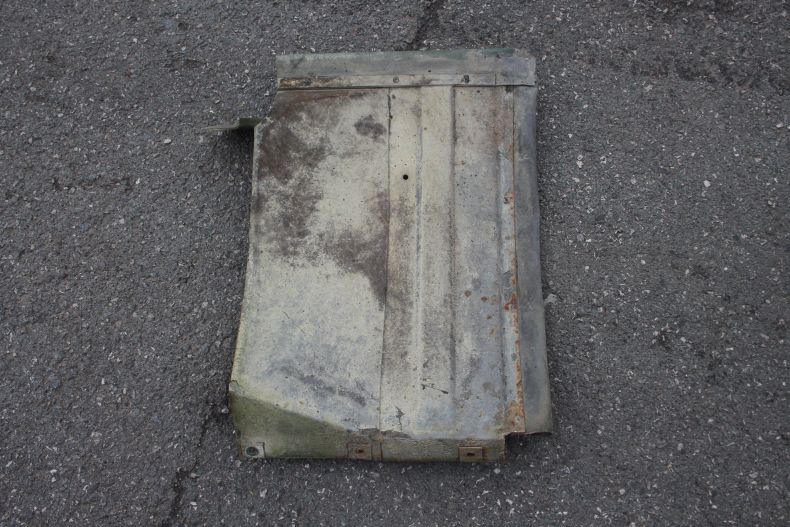 USED EX-MILITARY O/S INNER MUDGUARD