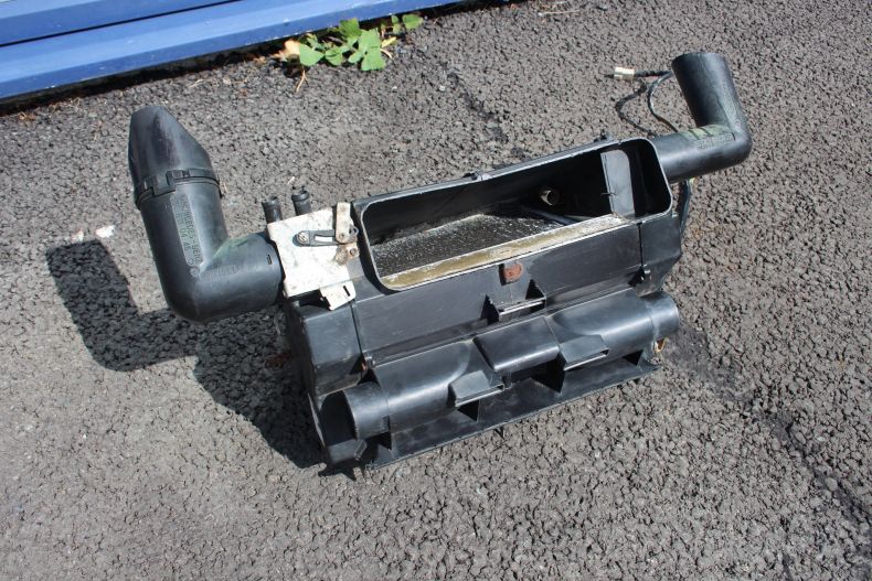 USED SQUARE CAB HEATER UNIT