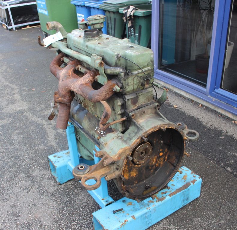 USED EX-MILITARY OM352 ENGINE