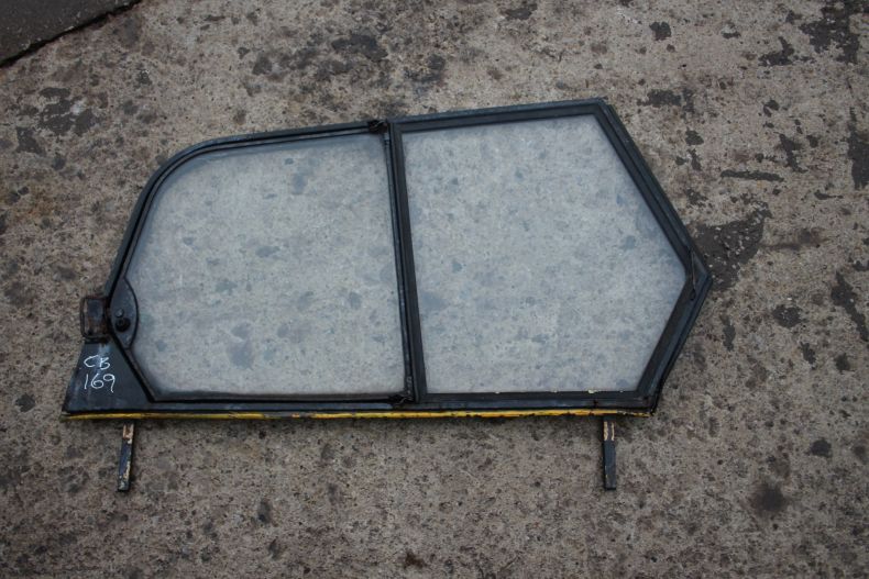 USED RIGHT HAND DOOR TOP 406 416 SOFT TOP CAB