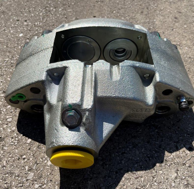 NEW FRONT BRAKE CALIPER 425, 435, 437, 427