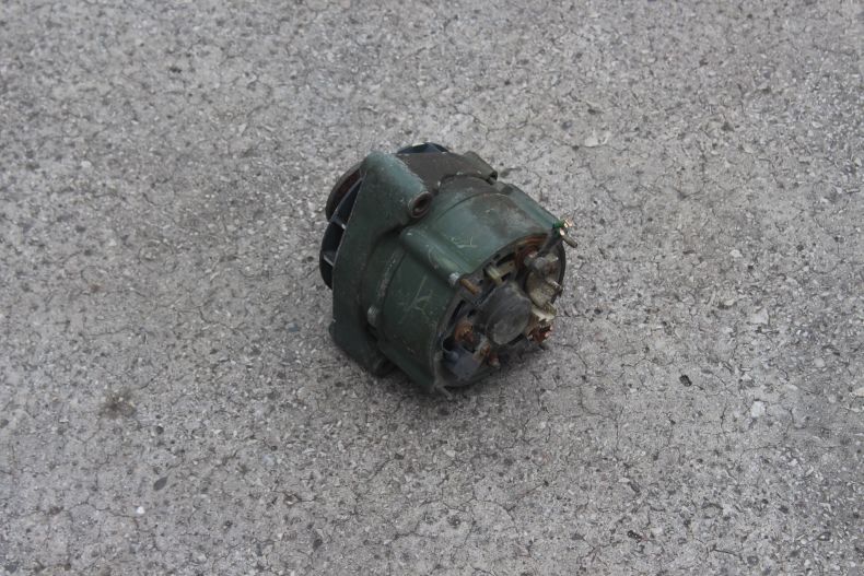 USED U1300L 24V ALTERNATOR