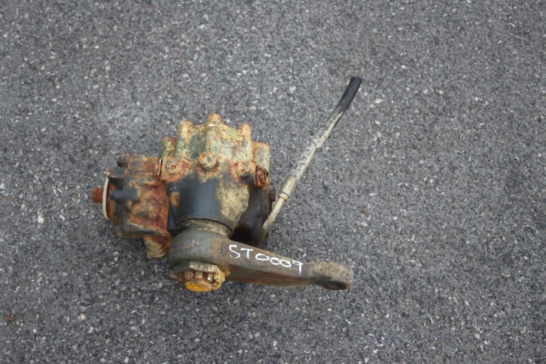 USED EX-MILITARY LS3 STEERING BOX