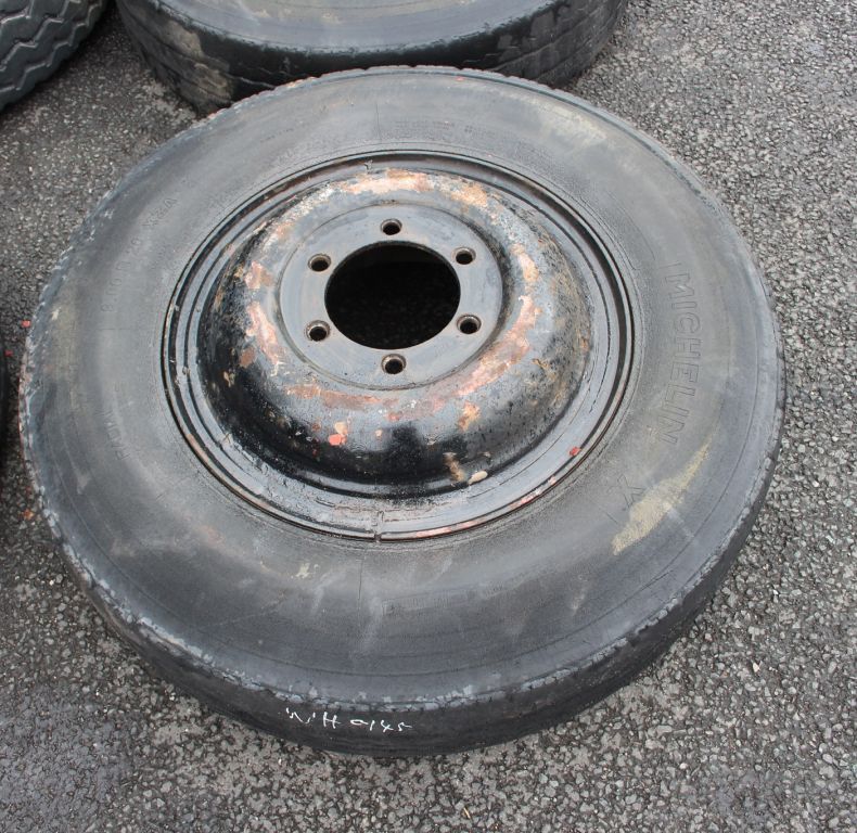 ROAD RAIL 9X20" USED 6 BOLT WHEEL RIMS