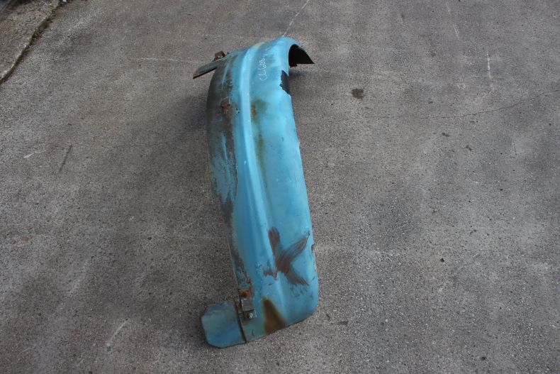 USED FRONT N/S MUDGUARD U900 U1100 406 416