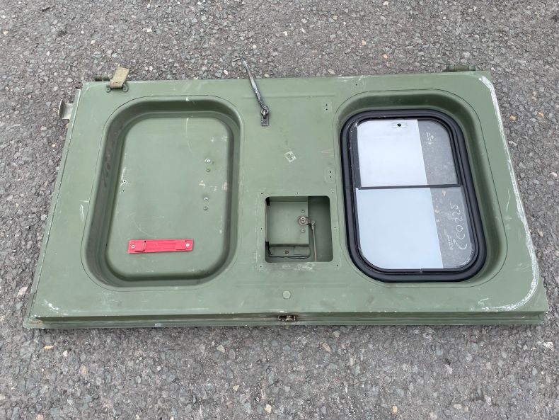 USED U1300L AMBULANCE SIDE DOOR