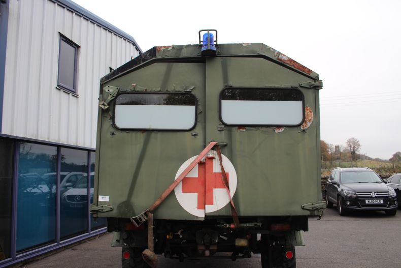 AMBULANCE/CAMPER BODY U1300L