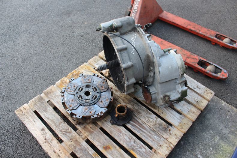 USED DOUBLE CLUTCH PTO BOX