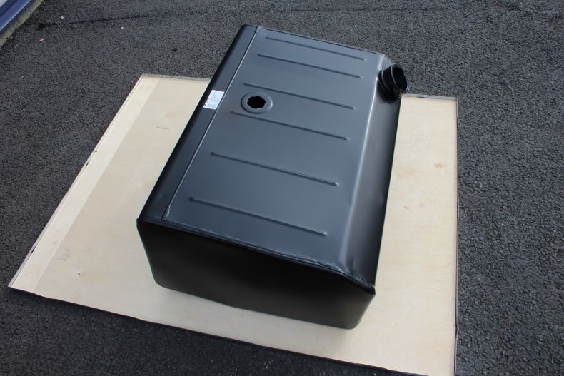 NEW 435/437 DIESEL TANK 200LTR