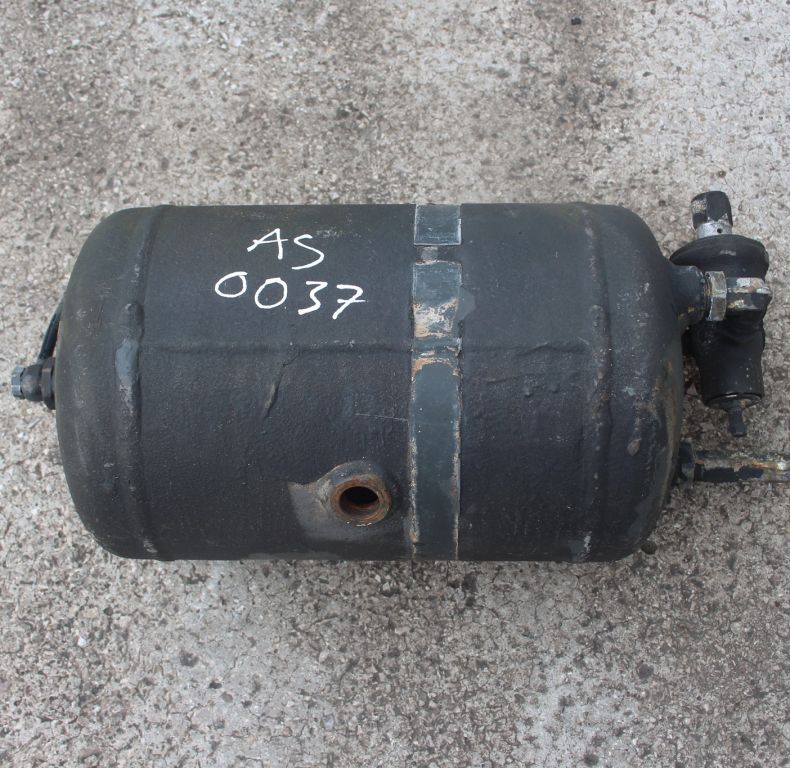 USED 9.5ltr AIR TANK 003 432 7101