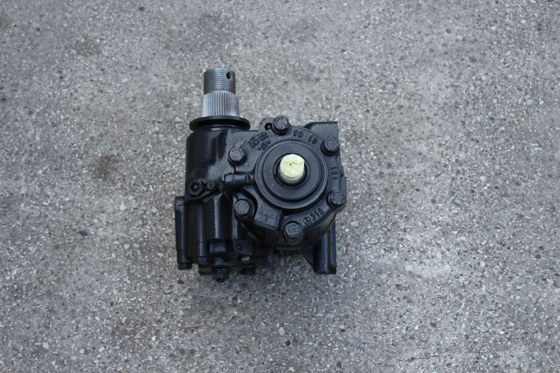 STEERING BOX LS3 (NEW AFTERMARKET)