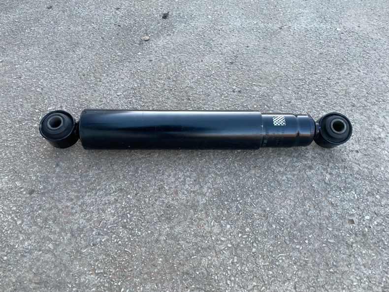 NEW OLD STOCK U1700 FRONT/REAR SHOCK ABSORBER