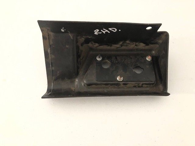 USED HEADLIGHT SWITCH COVER/TRIM