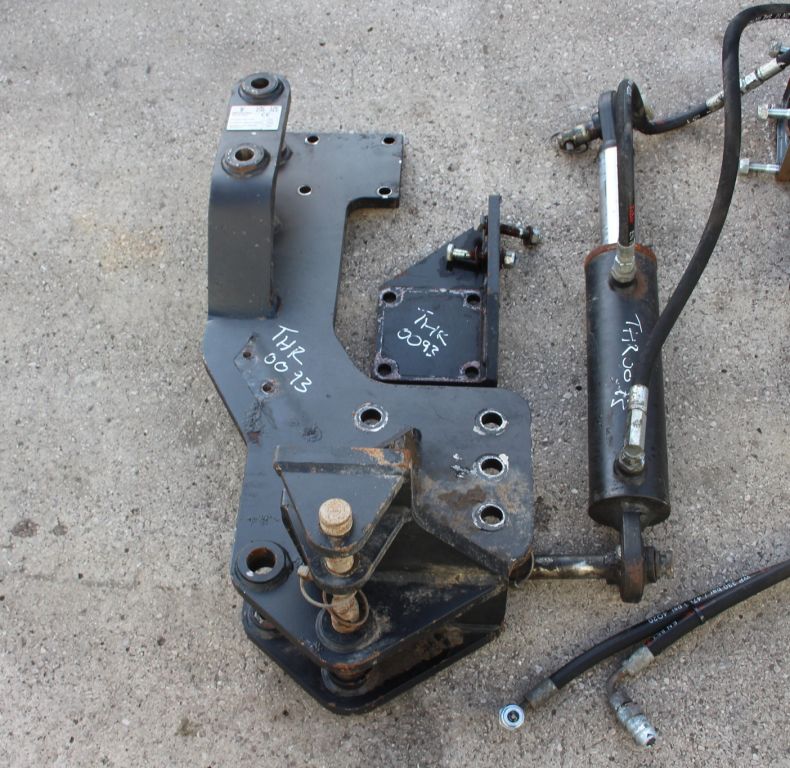 REAR LINKAGE PARTS UGN U400-500