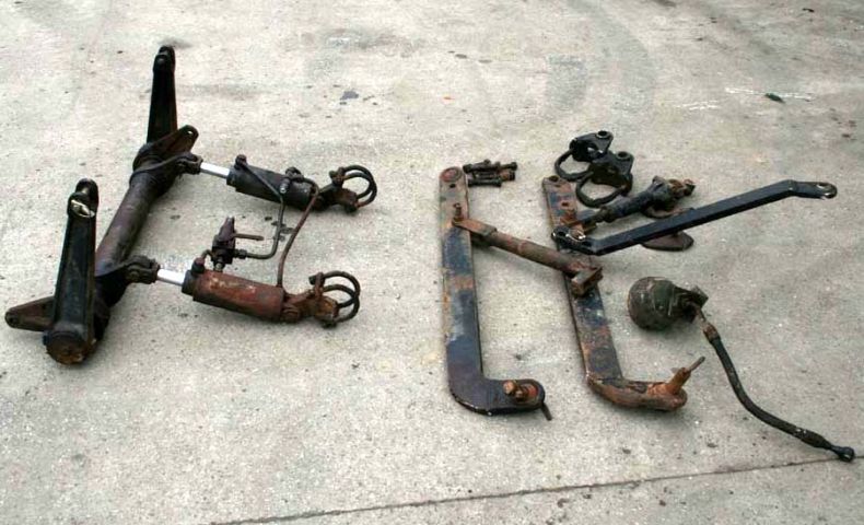 USED REAR LINKAGE