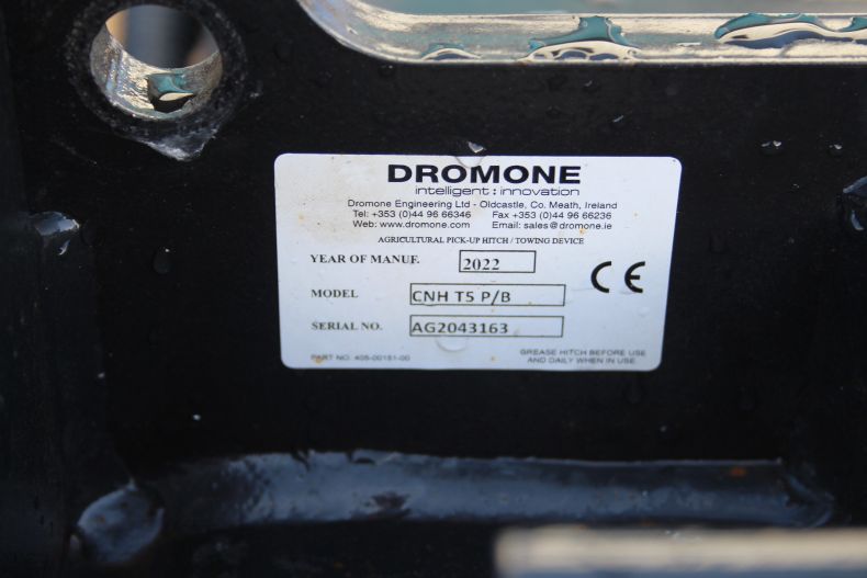 DROMONE PICK UP HITCH NEW OLD STOCK