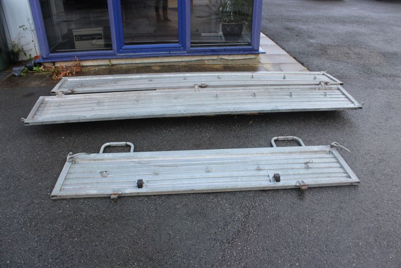 USED GALVANISED U1300L SIDES