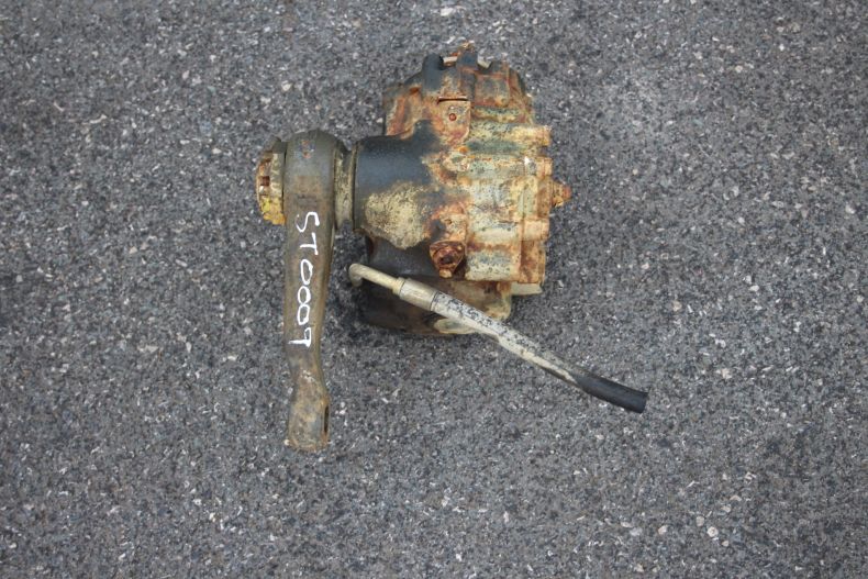 USED EX-MILITARY LS3 STEERING BOX