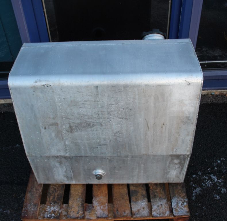 USED ALUMINIUM 435/437 DIESEL TANK 160LTR