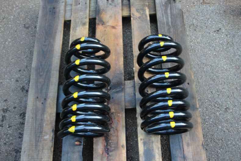 AV REAR HEAVY DUTY SPRINGS 424/427 UNIMOGS