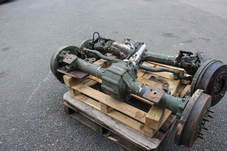 USED LOW KMS 406/416 DRUM BRAKE AXLES