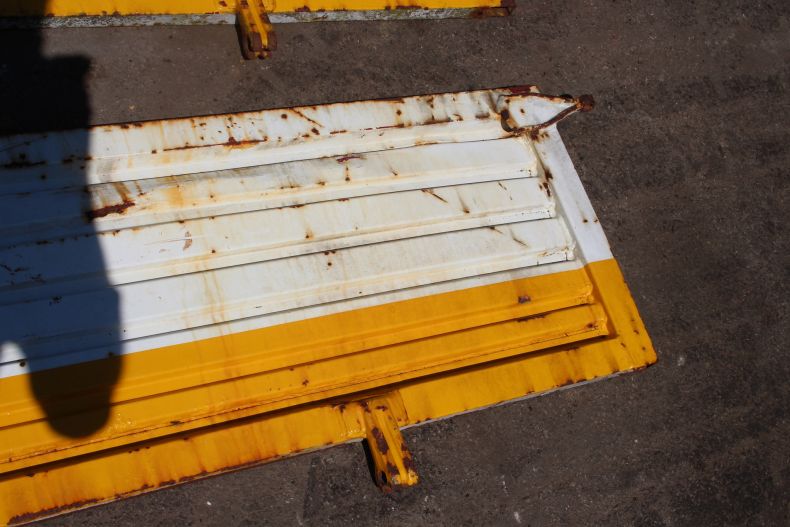 USED DROPSIDES FOR U425/437 U1300-2400