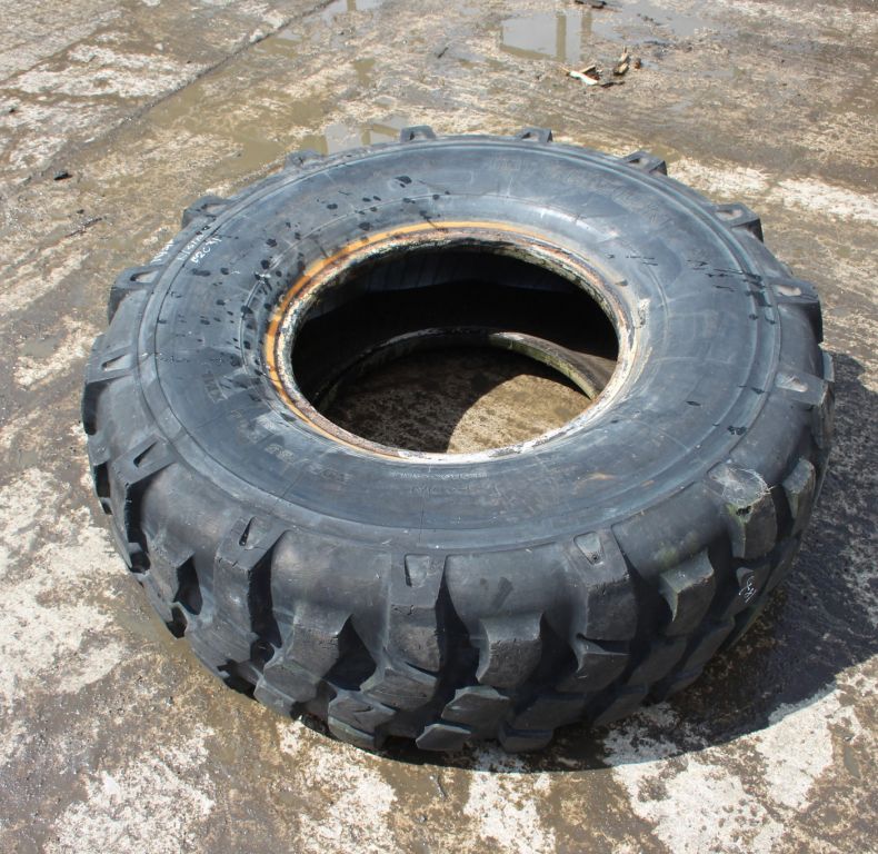 X1 USED 395/85R20 MICHELIN XML TYRE