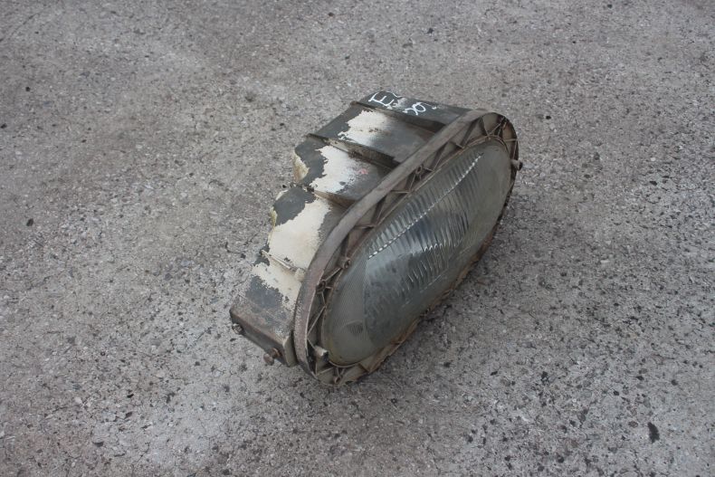 USED MILITARY WATERPROOF TYPE HEADLIGHT