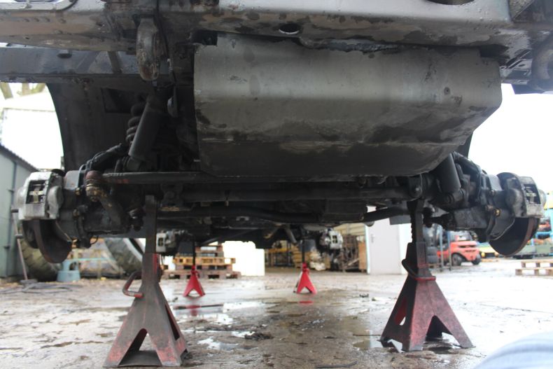 USED PAIR FAST AXLES 23:9 A10/A11