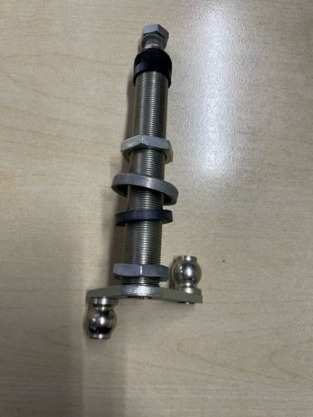 WINDOW WIPER SPINDLE